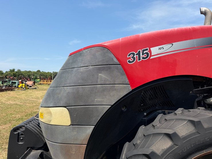 2014-case-ih-magnum-315-image-33