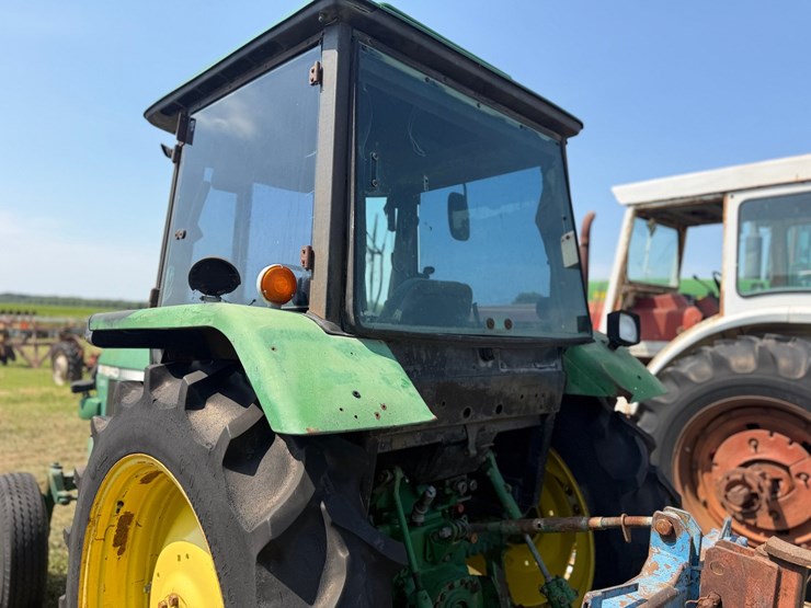 1981-john-deere-1640-image-21