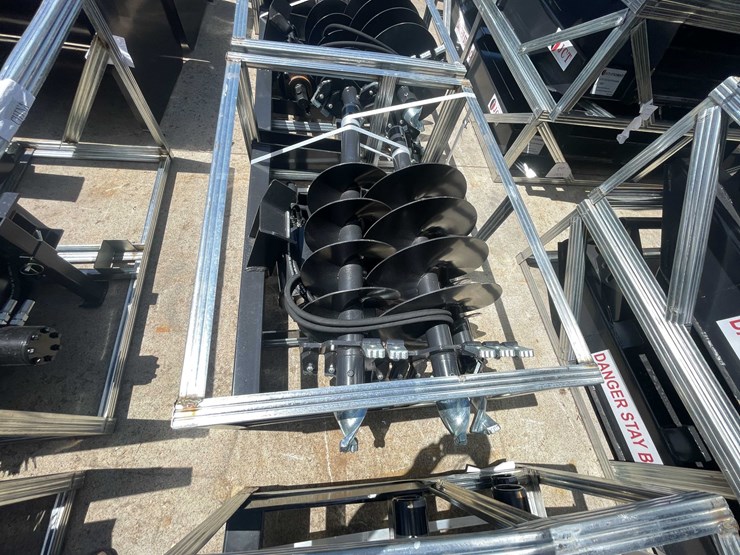 #8243-•-unused-2026-jct-skid-steer-hydraulic-auger-drive-and-bits-(o2)-image-1