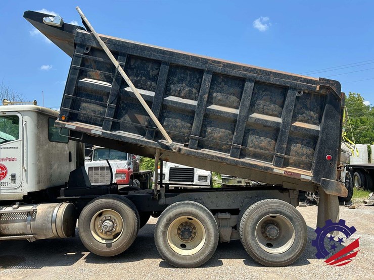 2008-international-5600-paystar-tri-axle-dump-truck-image-23