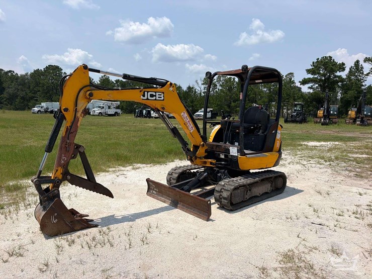 2019-jcb-8029cts-image-1