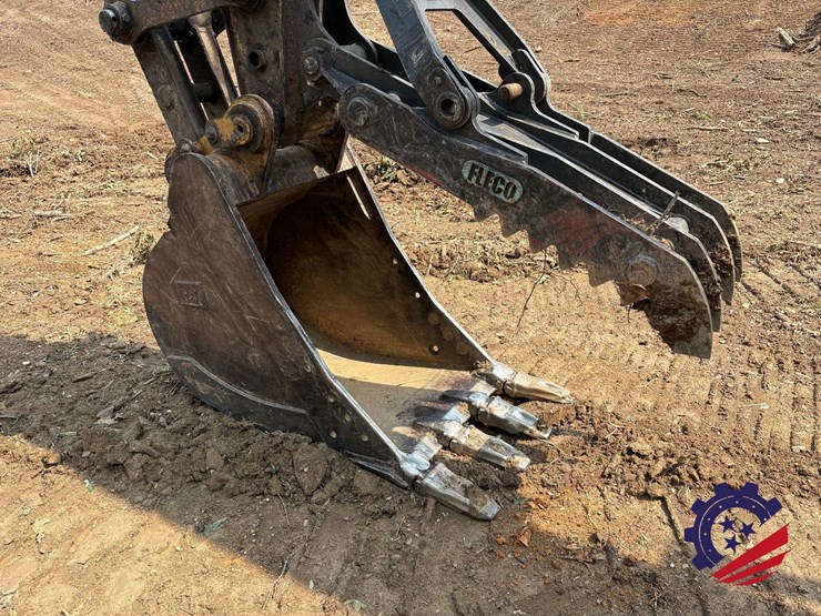 2012-caterpillar-329el-image-14