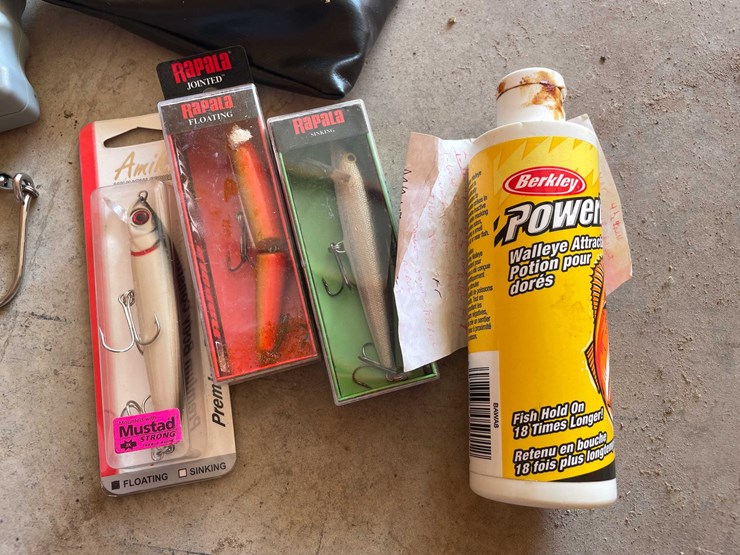 #3682-•-oldpal-woodstream-tackle-box-image-10