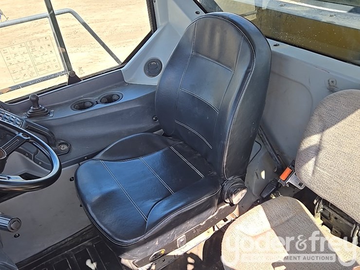 2016-deere-410et-image-64