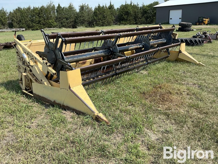 1985-new-holland-973-image-3