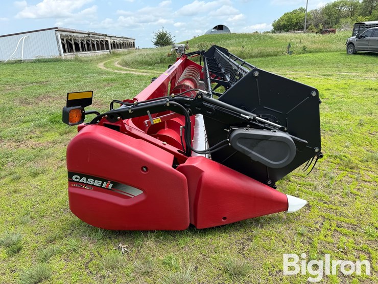 2012-case-ih-3020-image-4