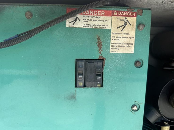 #48-•-onan-cummins-generator-on-trailer-image-14