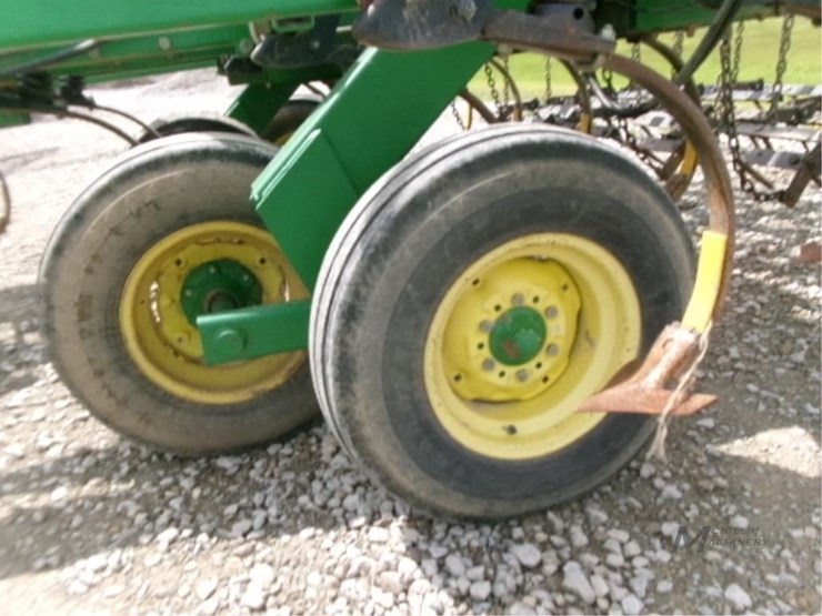 2001-john-deere-980-image-15