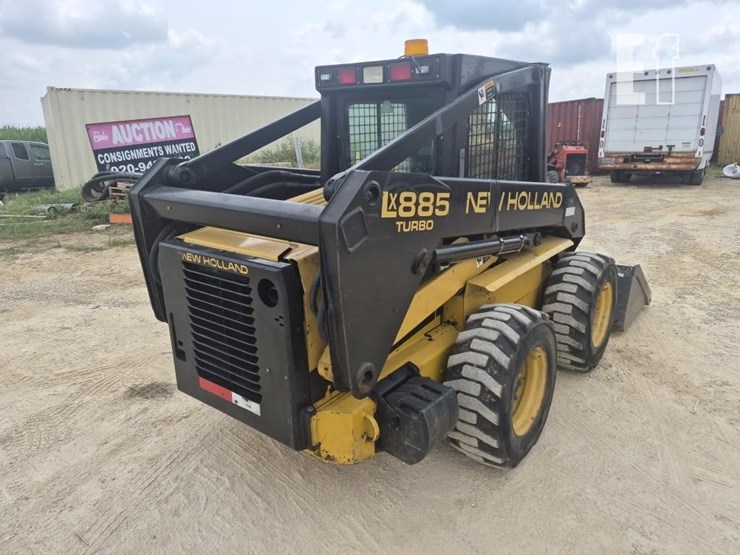 new-holland-lx885-image-7