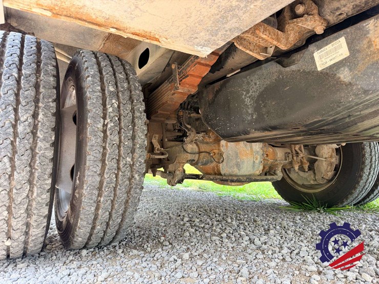2019-ford-f550-xl-image-44