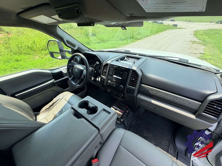 2019-ford-f550-xl-image-82