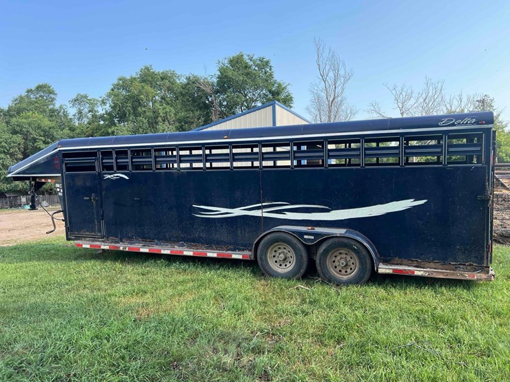 2010-delta-stock-trailer-image-7