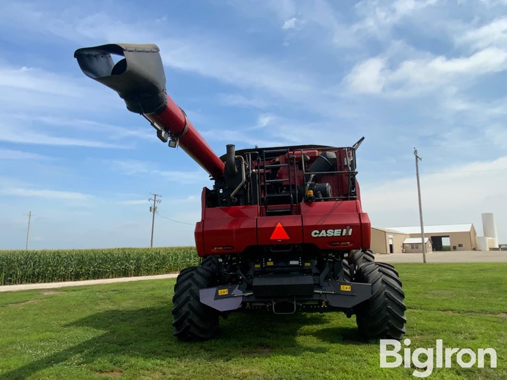 2018-case-ih-8240-image-6