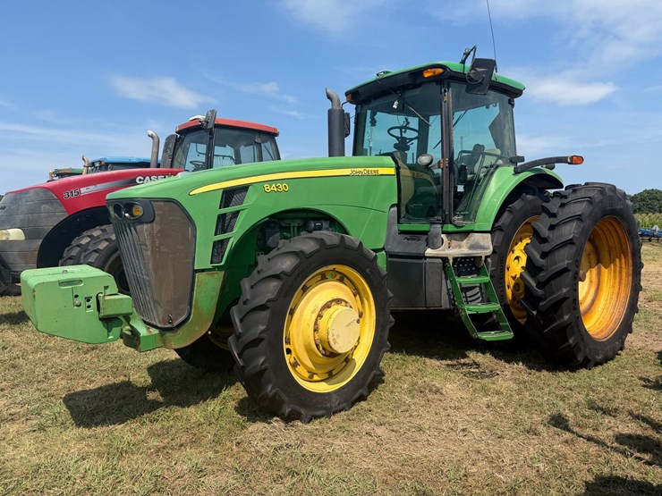 2007-john-deere-8430-image-1