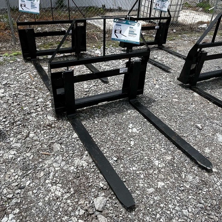Unused 2026 Mower King SA Skid Steer Forks Attachment