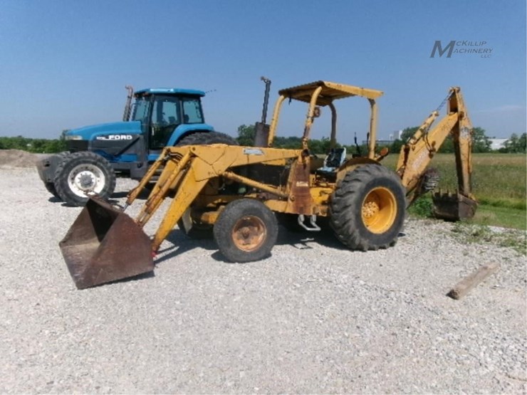 deere-300-image-1