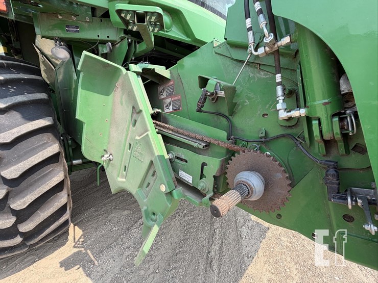 2020-john-deere-s780-image-53