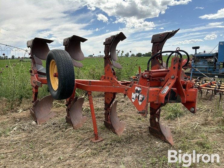 massey-ferguson-57-image-3