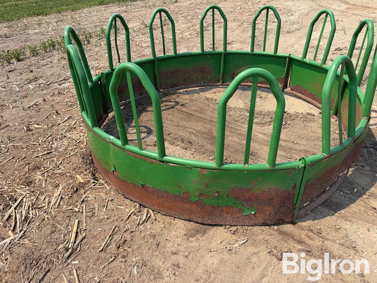 hw-steel-bale-feeder-image-10