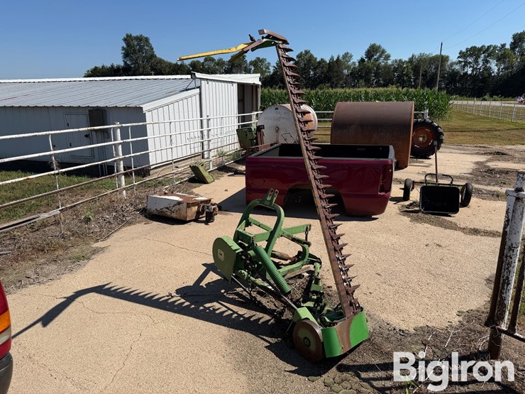 john-deere-7-image-5