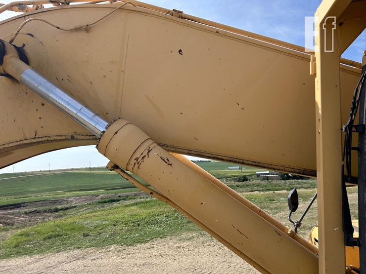 2002-komatsu-pc600-lc-6-image-100