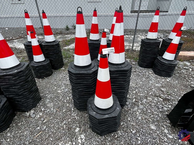 (50)-unused-2026-ce-irstc-safety-traffic-cones-image-2