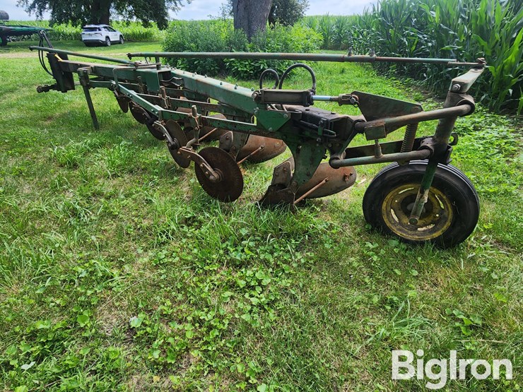 john-deere-450-image-7