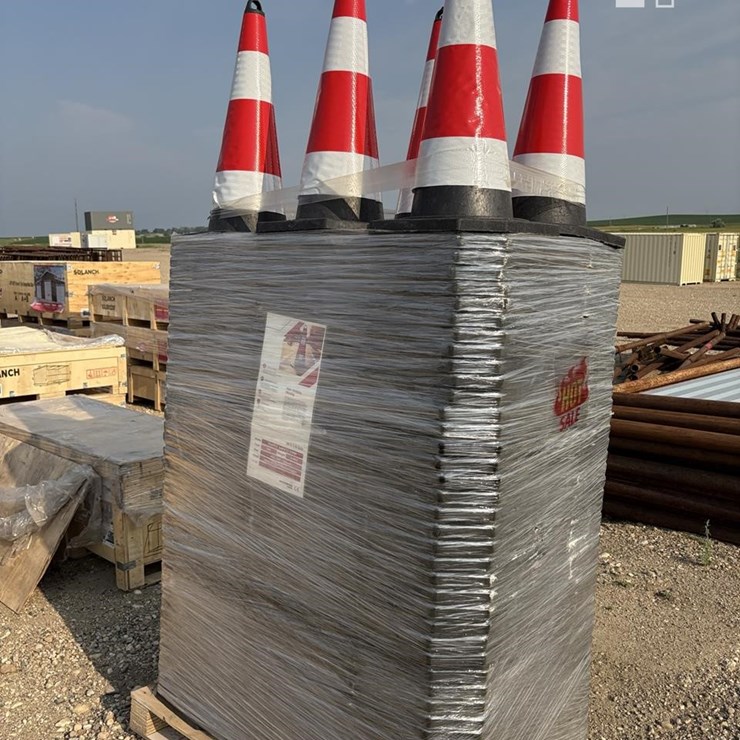 (50) UNUSED SAFETY TRAFFIC CONES
