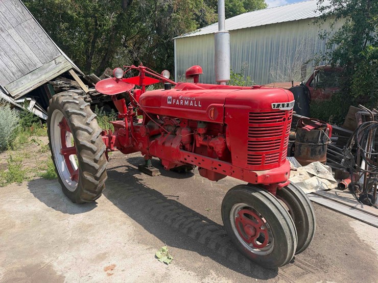 mccormick-farmall-h-tractor-image-7