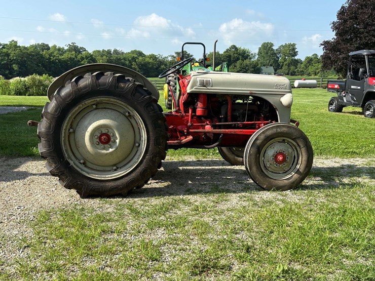 ford-8n-image-12