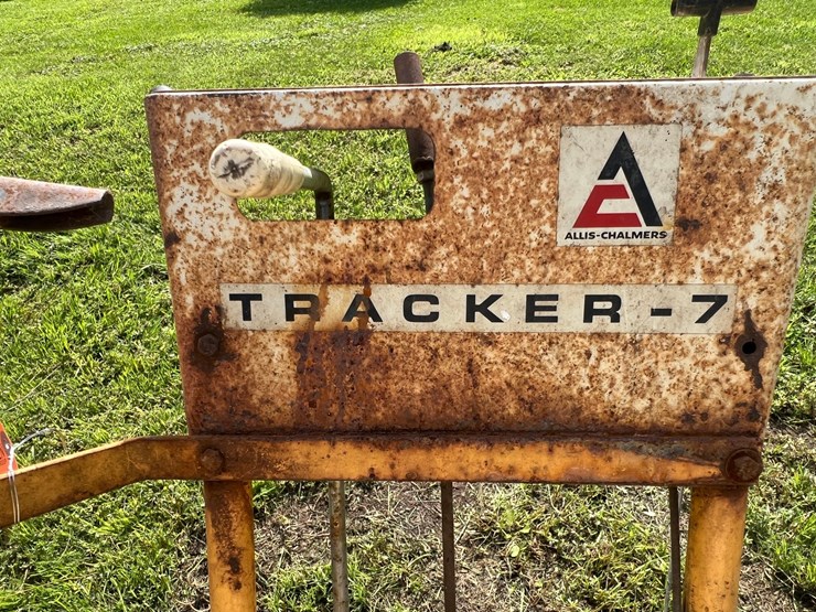 #9919-•-allis-chalmers-tracker-7-snow-blower-image-6