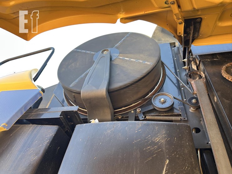 2013-new-holland-cx8080-image-52