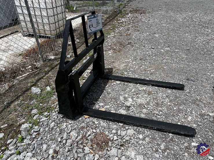 unused-2026-mower-king-sa-skid-steer-forks-attachment-image-8