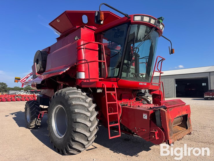 2004-case-ih-2366-image-3
