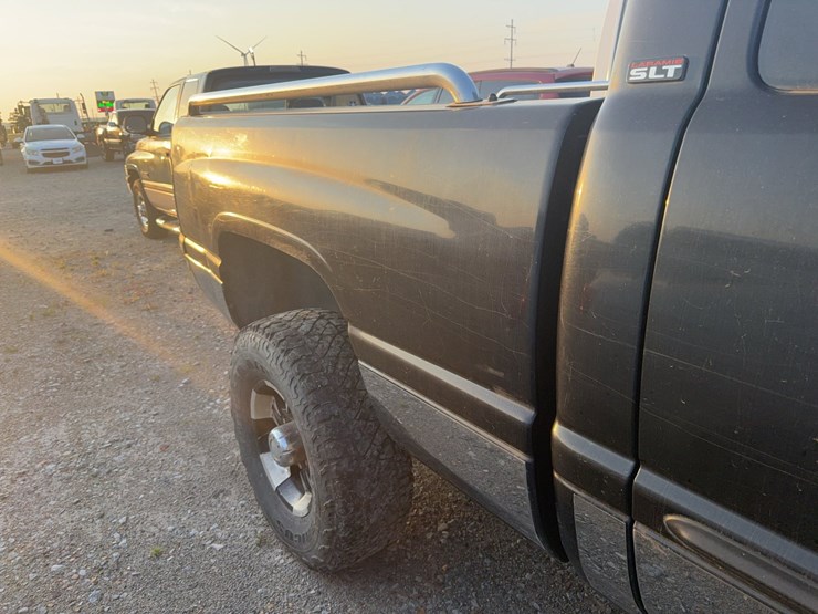 2001-dodge-ram-2500-image-8