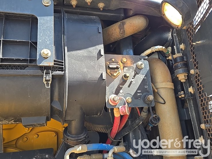 2016-deere-410et-image-53