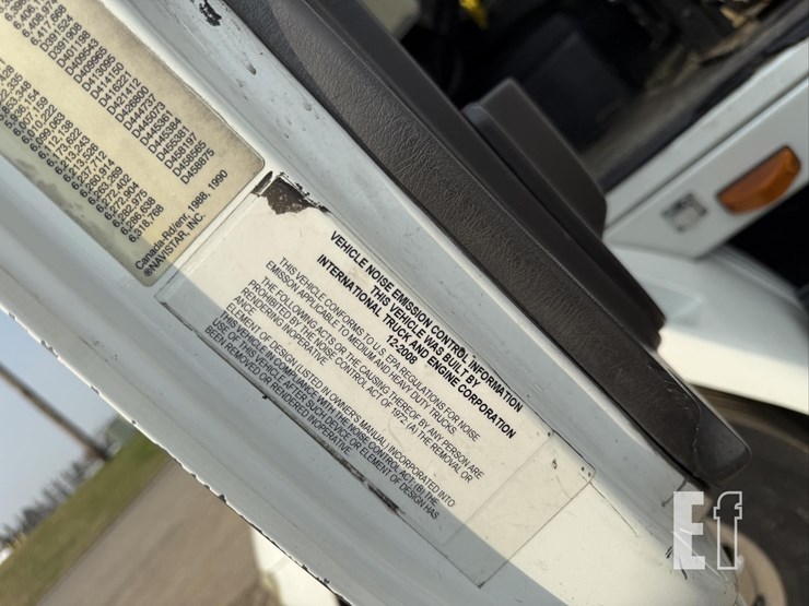 2009-international-transtar-8600-image-48