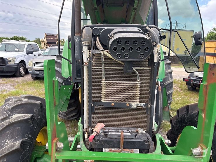 john-deere-6115d-image-38