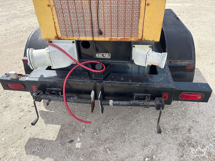 1993-generac-olympian-93a02255-s-100kva-t/a-towable-diesel-generator-image-12