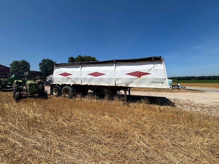 1995-wheeler-hopper-bottom-image-5