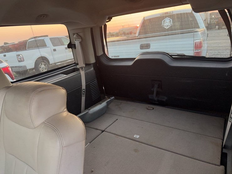 2003-lincoln-navigator-image-22