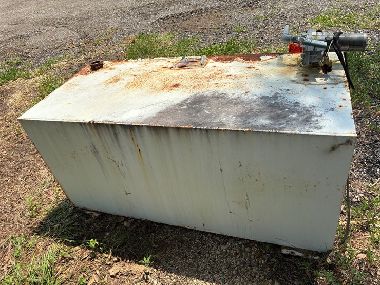 #2696-•-better-built-transfer-tank-image-1