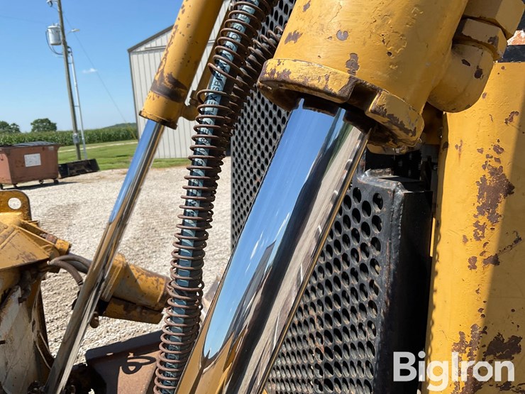 1995-caterpillar-d6h-xl-image-10