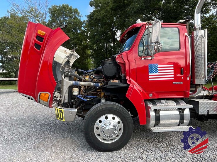 2007-sterling-l9500-image-60