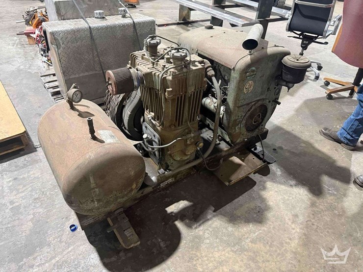 binks-gasoline-air-compressor-image-2