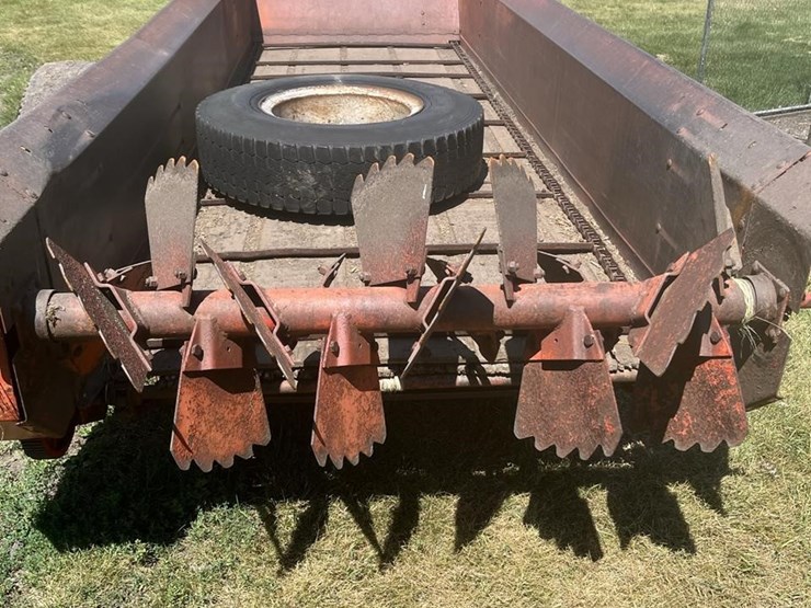 massey-ferguson-205-image-9