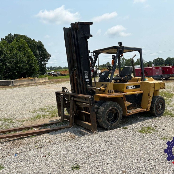 CATERPILLAR DP70