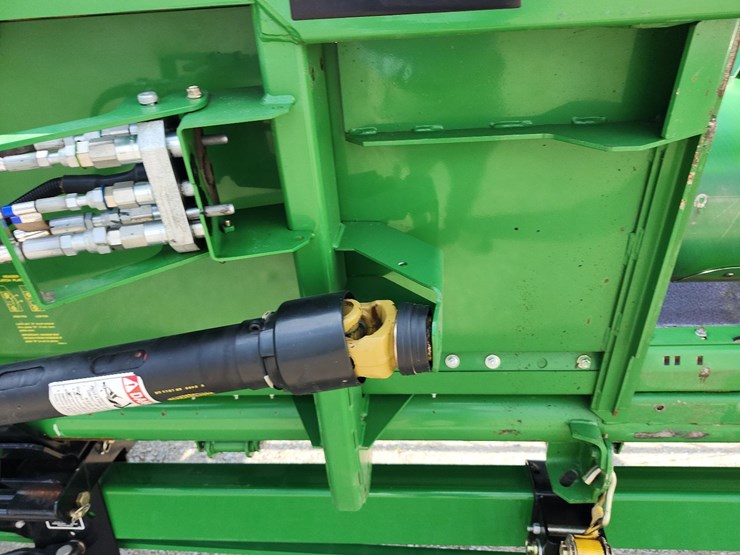 2011-john-deere-635f-image-5