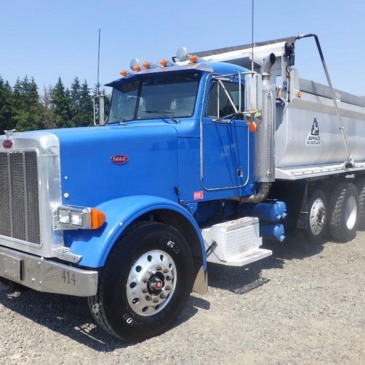 2004 PETERBILT 378