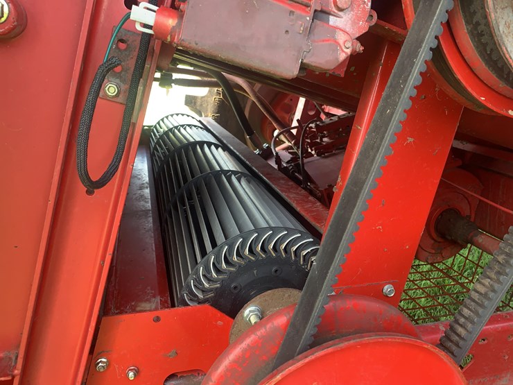 case-ih-1680-image-13
